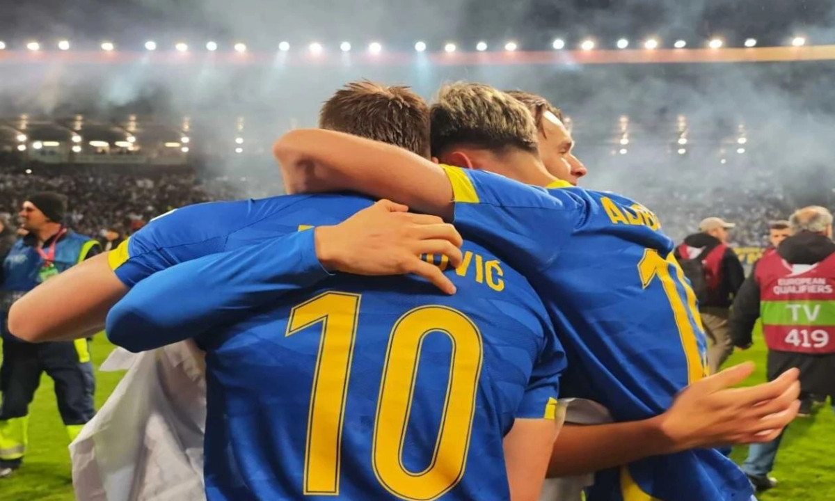 Bosnja shokon Italinë  kualifikohet në Botëror