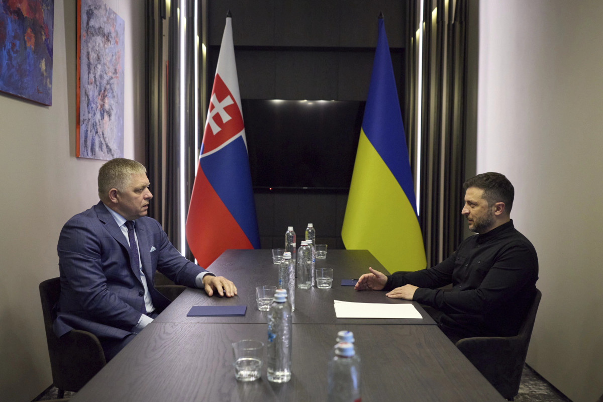 zelensky-e-fico-diskutojne-rreth-anetaresimit-te-ukraines-ne-be
