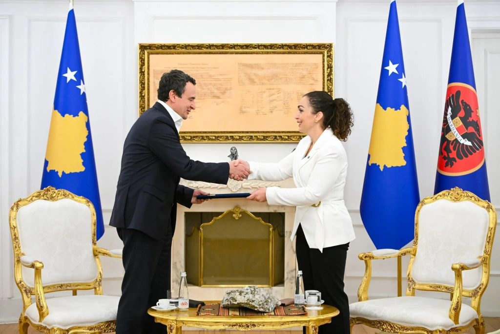 Vjosa Osmani - Albin Kurti