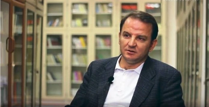 Çmimi “Jakov Xoxa” për krijimtarinë e Gëzim Aliut, është në vazhdën e vlerësimit me çmime të një letërsie që nuk i nënshtrohet lehtësisht tregut apo pritshmërive të zakonshme
