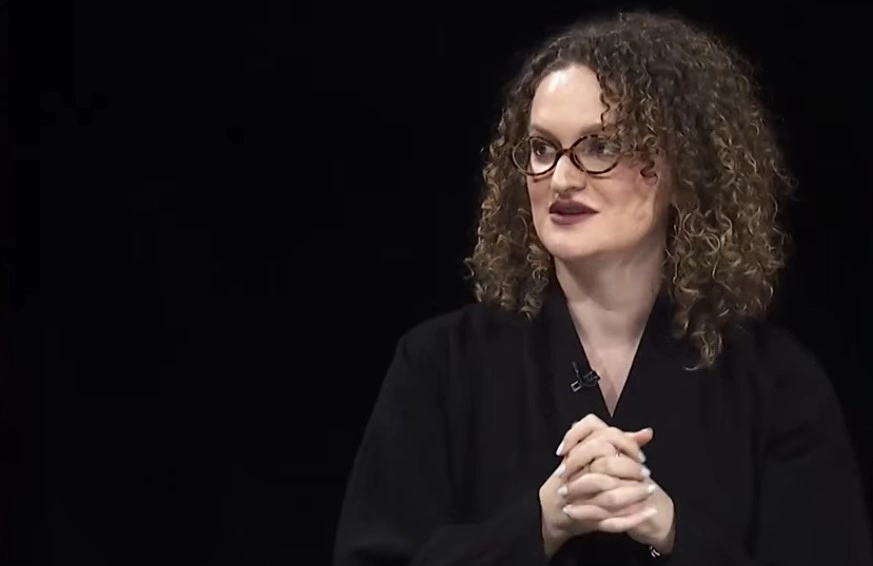 Lura Pollozhani