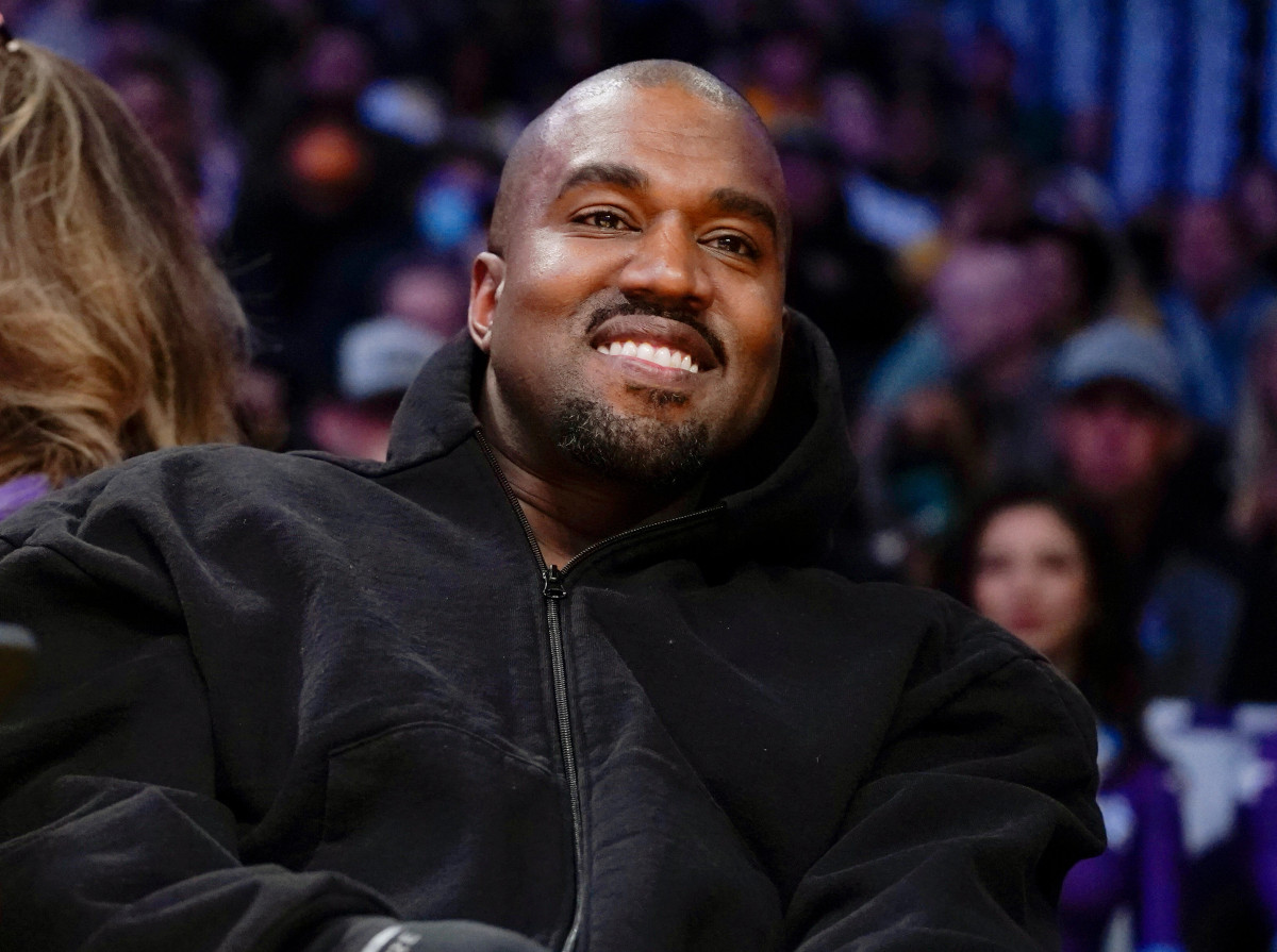 Kanye West shpallet fajtor për shkelje të të drejtave të autorit