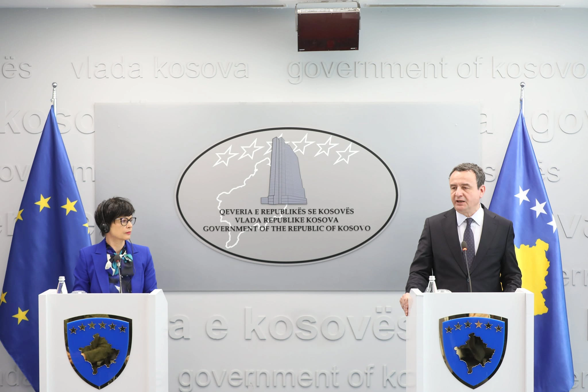 Marta Kos dhe Albin Kurti