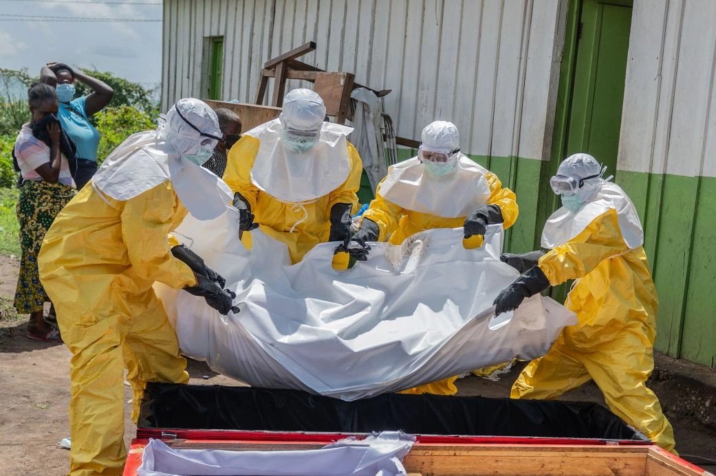 Ebola po përhapet me shpejtësi në Kongo  rreziku ngrihet në nivel  shumë të lartë 
