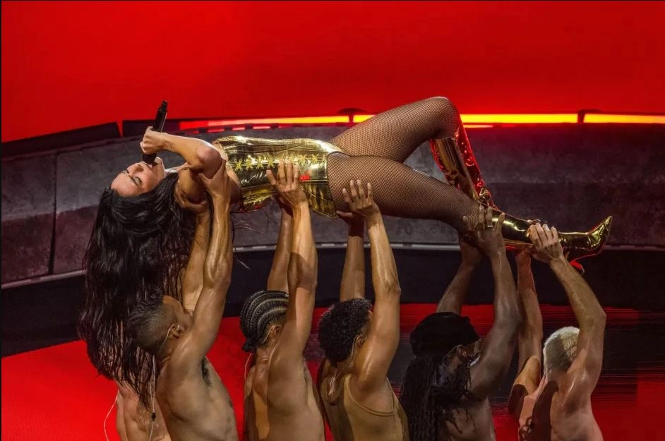 Dua Lipa
