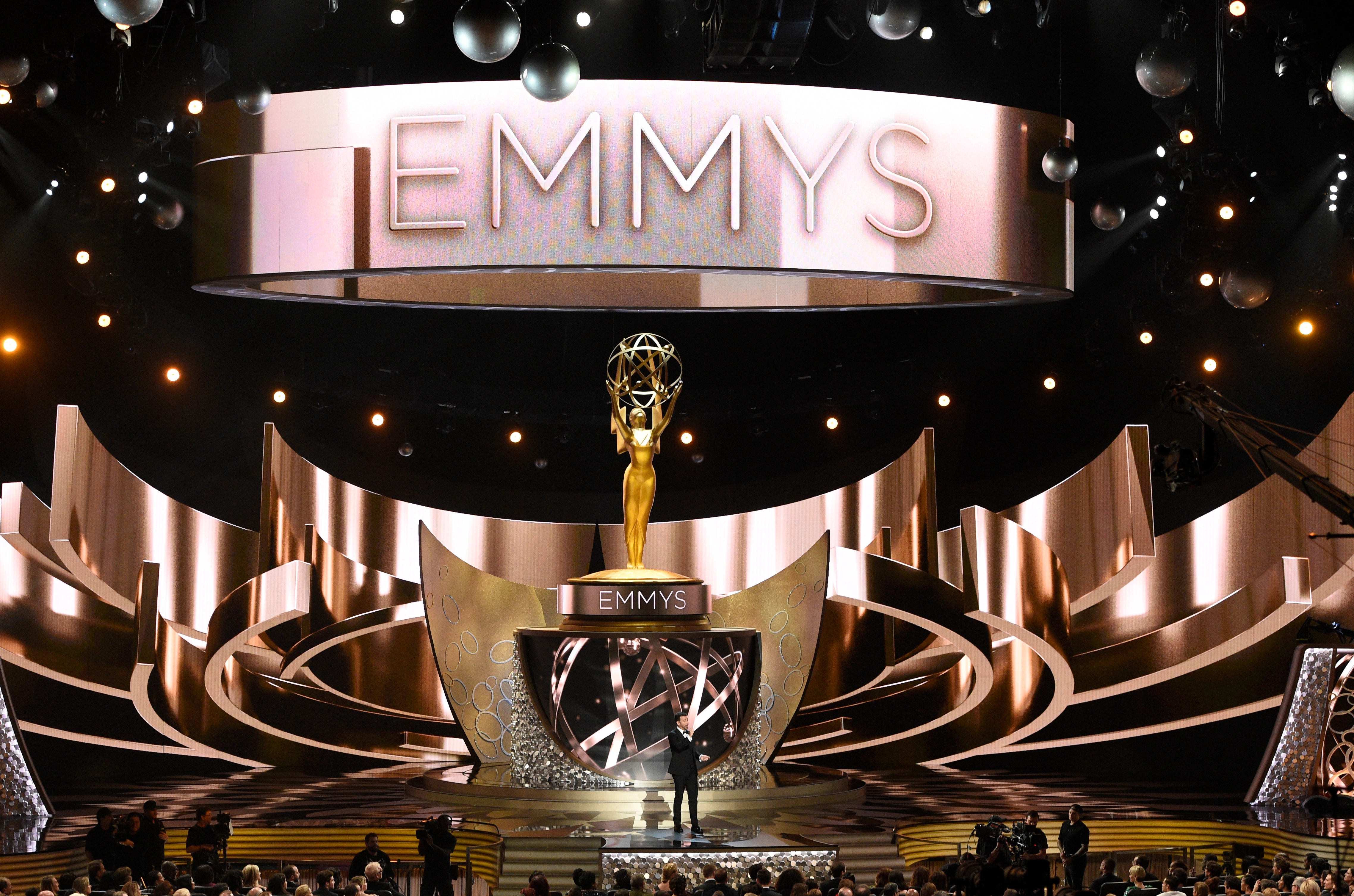 Spektakli i ndarjes së çmimeve “Emmy”