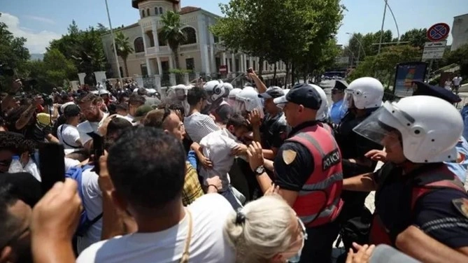 Protesta
