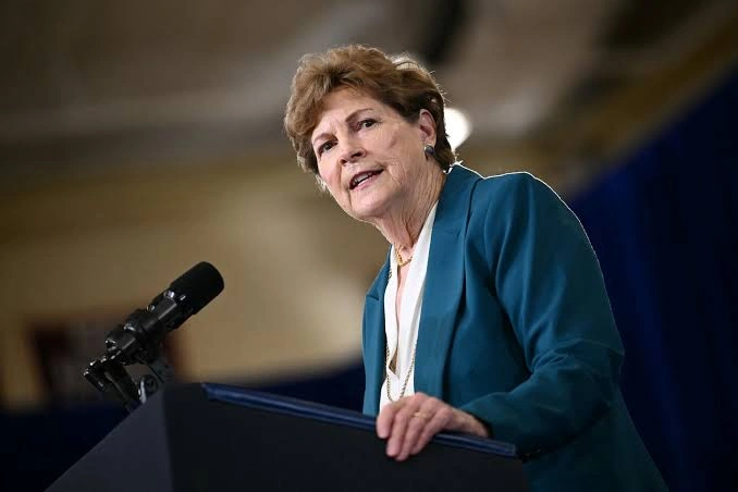 Jeanne Shaheen