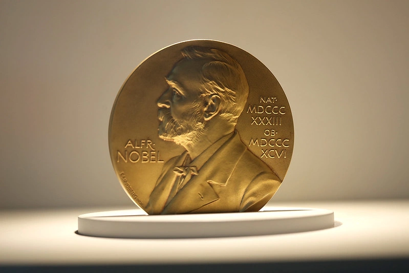 Ndoshta çmimi “Nobel”, për shkak të popullaritetit