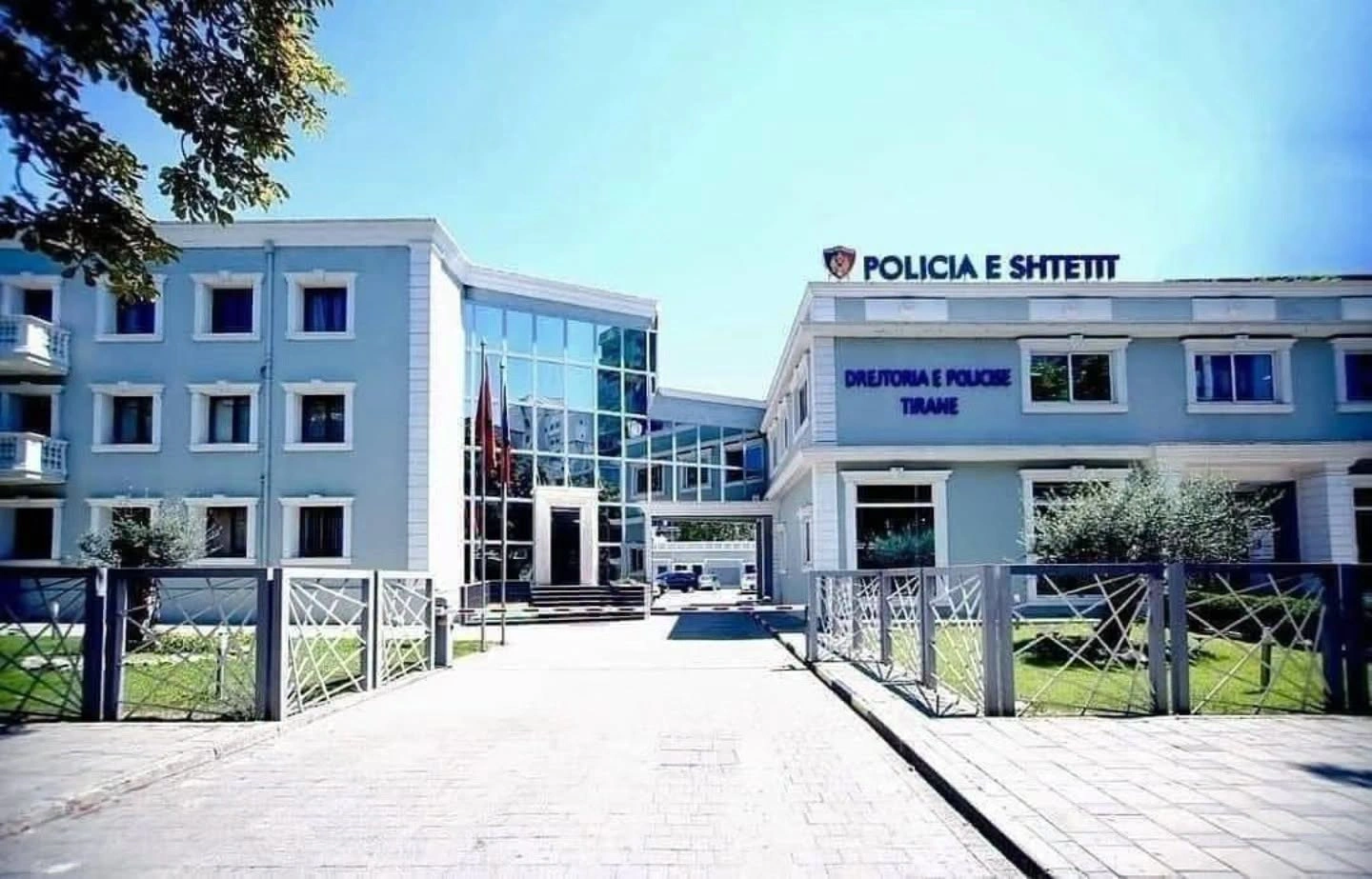 Policia