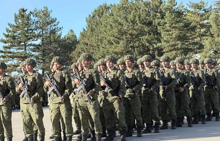 Mbi Lettering Betohen 515 ushtarë të rinj të Kosovës - KOHA.net