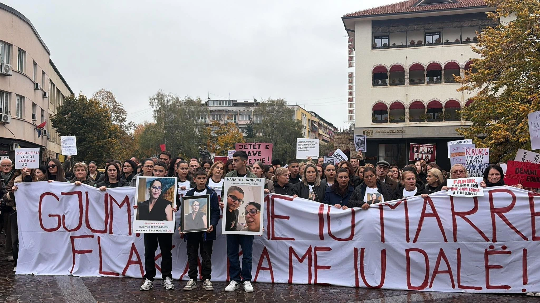 Protest - Peja