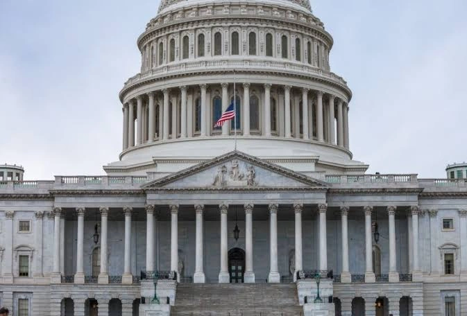 Senati amerikan