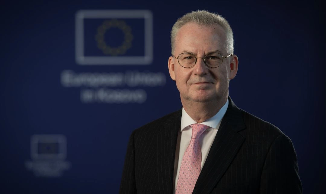 Dirk Schuebel