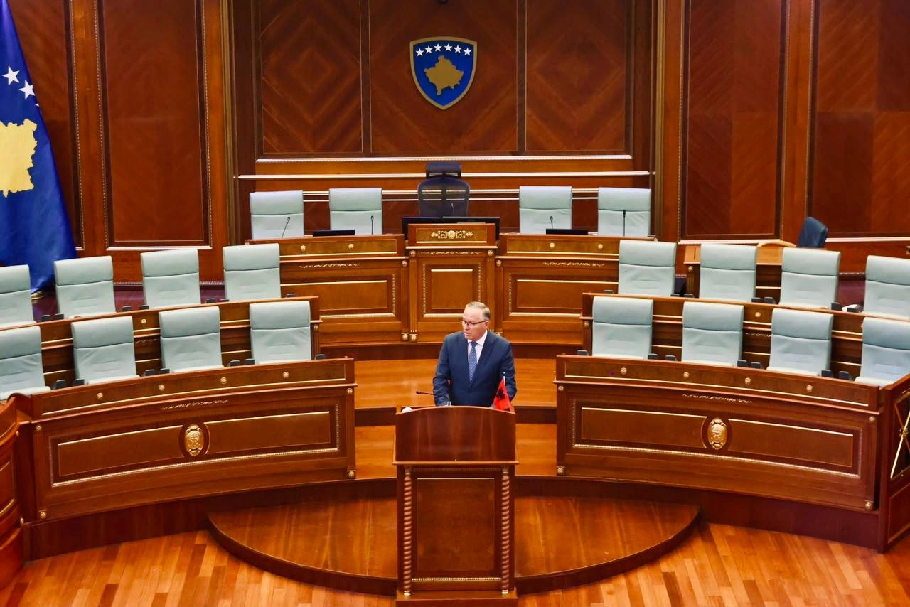PDK-ja paralajmëron ndryshim të qasjes ndaj situatës politike