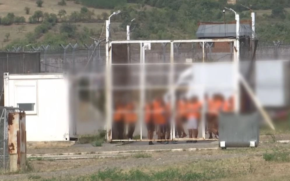 40 të mitur të burgosur nisin vitin e ri shkollor, 13 të tjerë në pritje