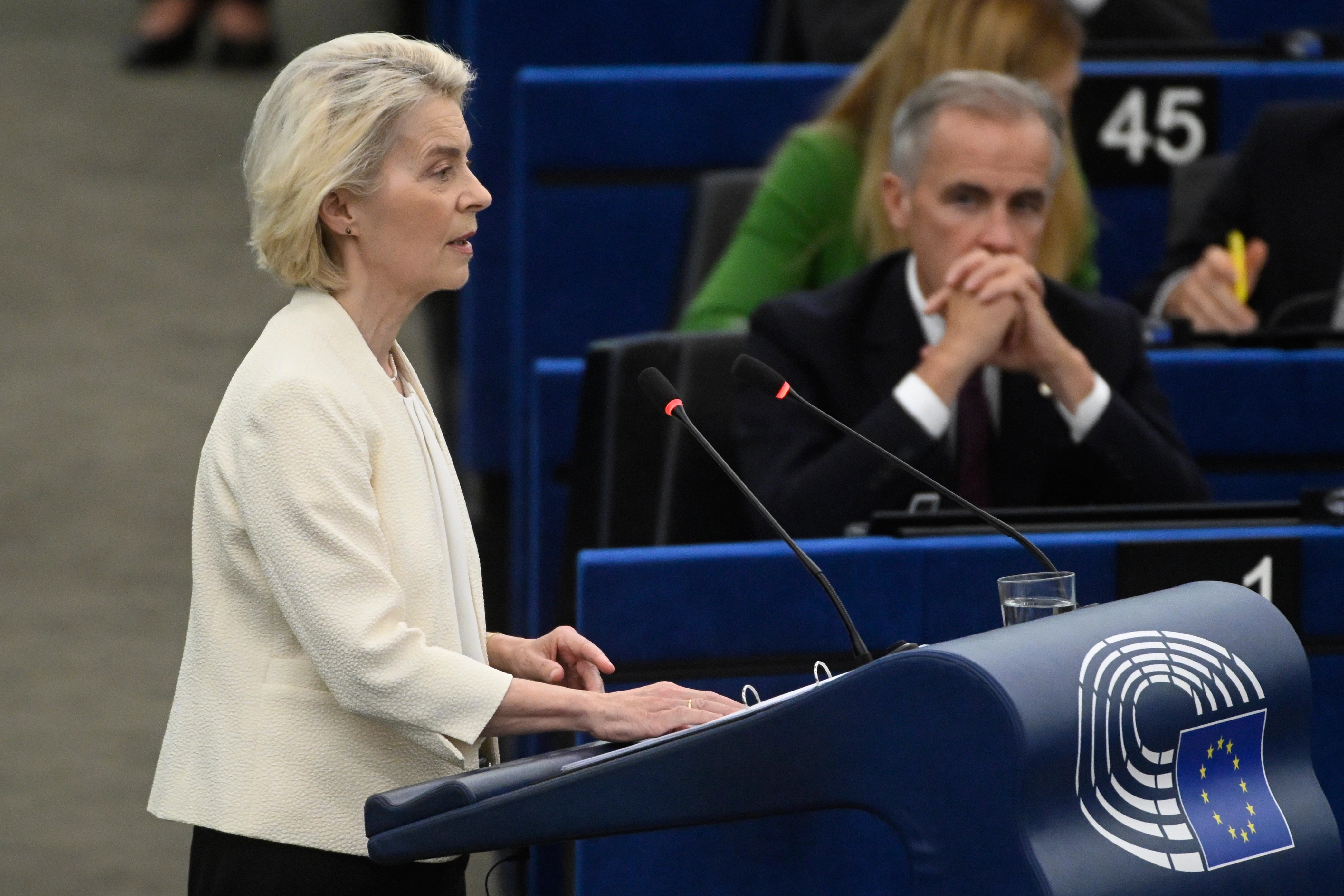 Ursula von der Leyen dhe Mark Carney