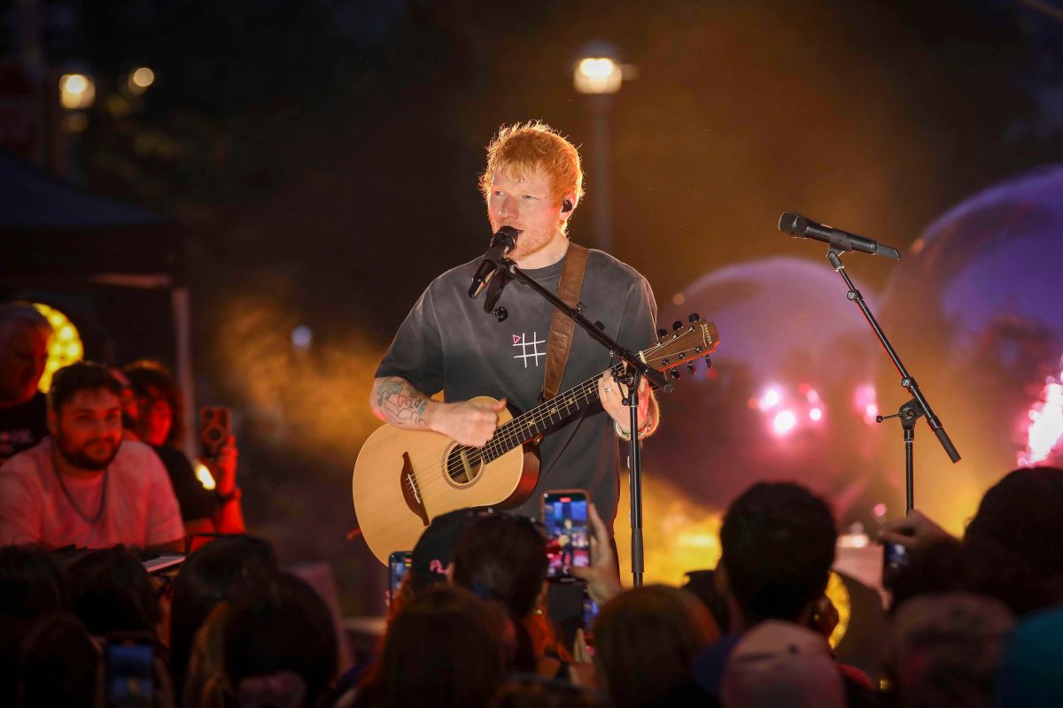 te-gjithe-artistet-mbeshtetes-terhiqen-nga-turneu-i-ed-sheeran-pas-largimit-te-macklemore