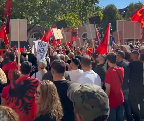 Në Cyrih protestohet kundër vendimit ndaj ish-krerëve të UÇK-së