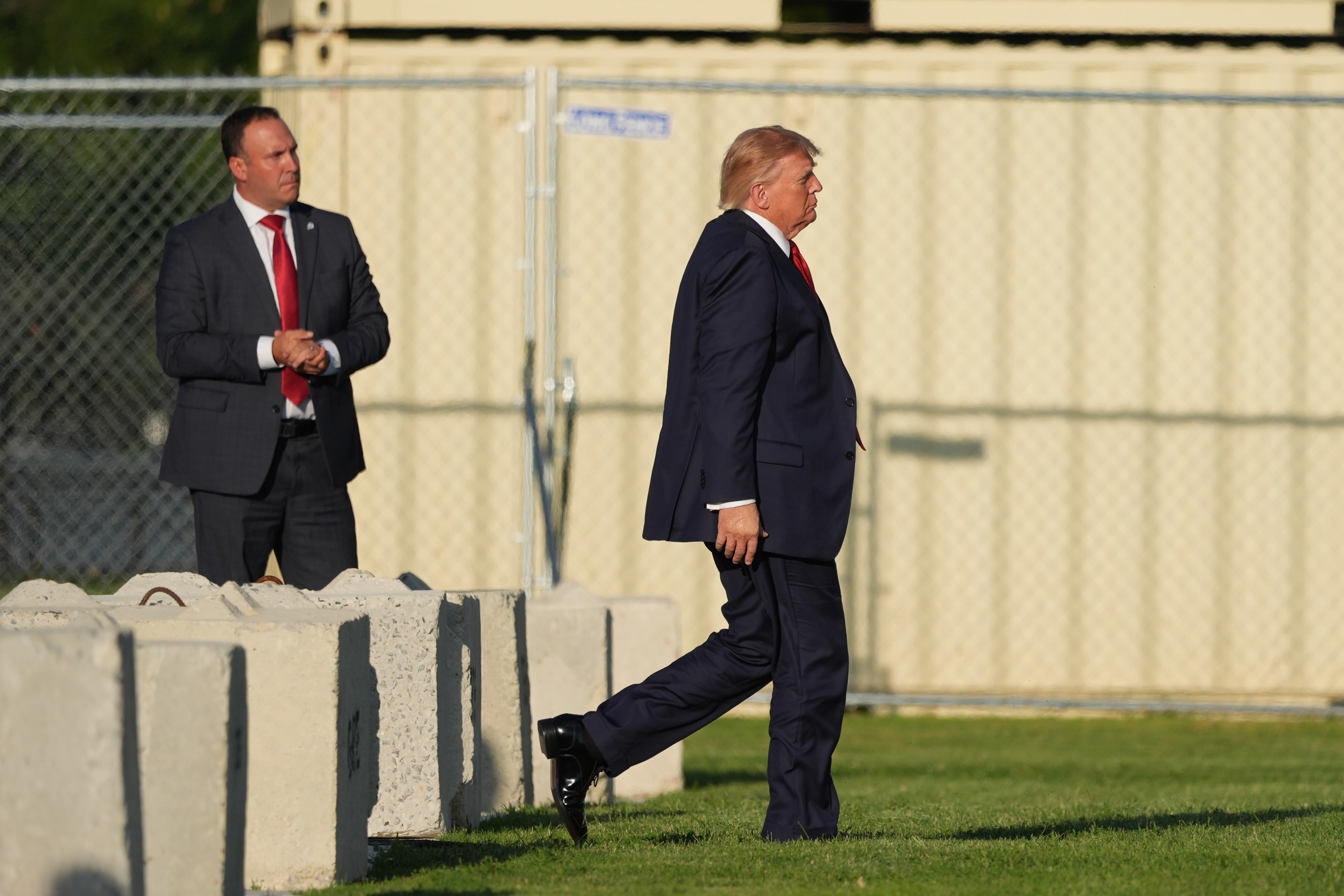 Donald Trump, Shtepia e Bardhe
