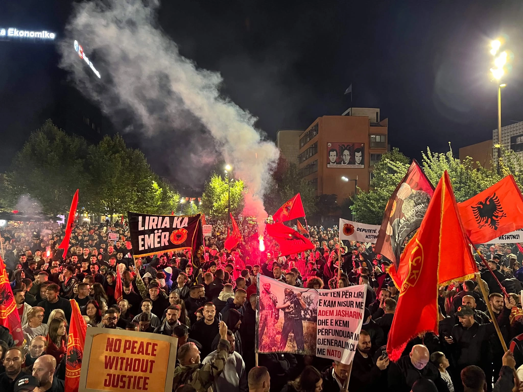Një javë protesta kundër vendimit ndaj katërshes së UÇK-së