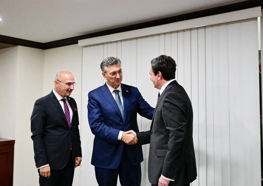 Albin Kurti Andrej Plenkoviq