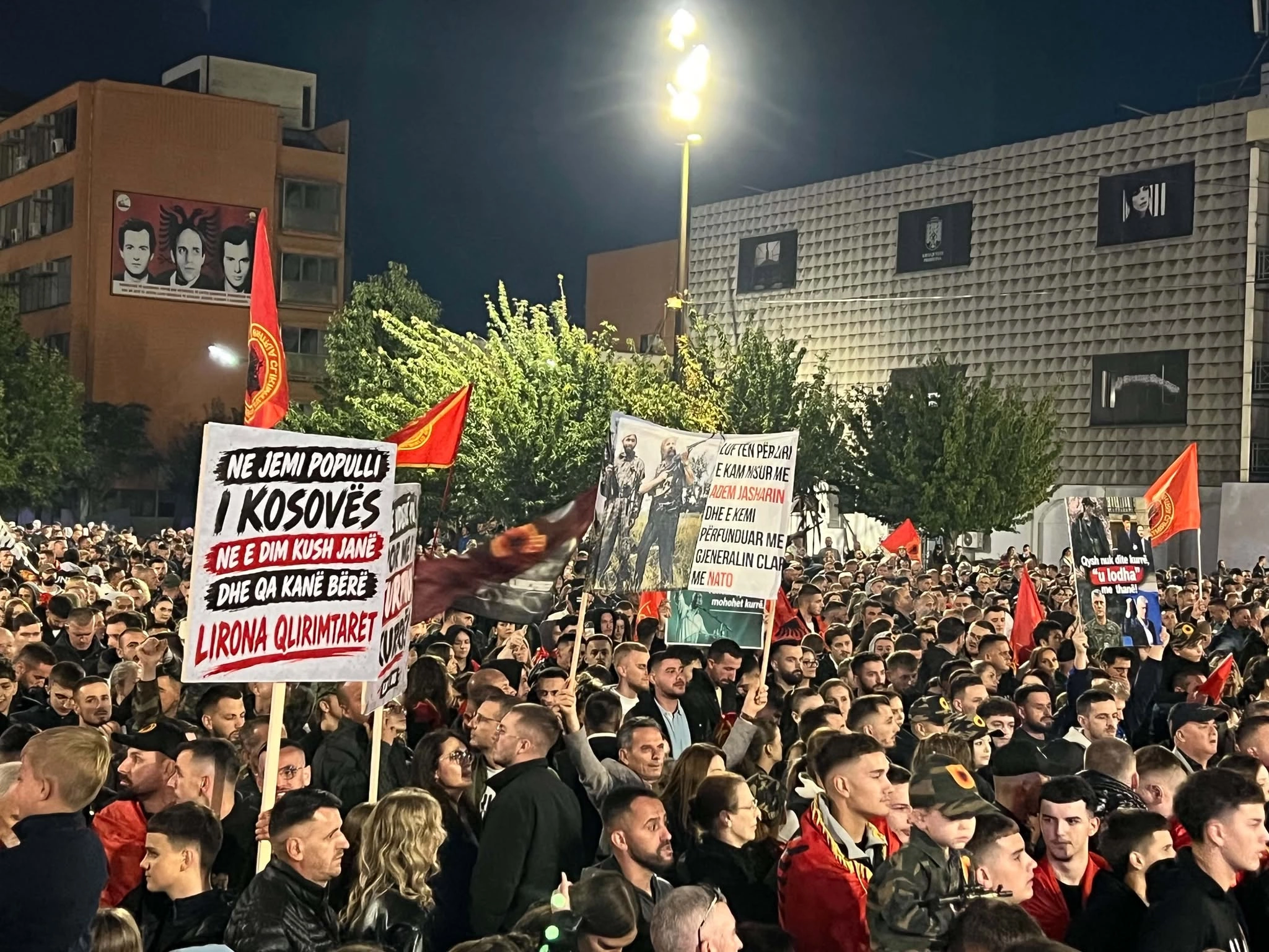 “Jo në emrin tim” shënon ditën e nëntë të protestave