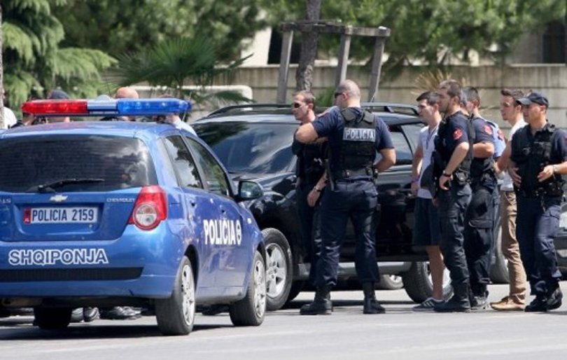 11 mijë policë në Shqipëri do t’i nënshtrohen vetingut