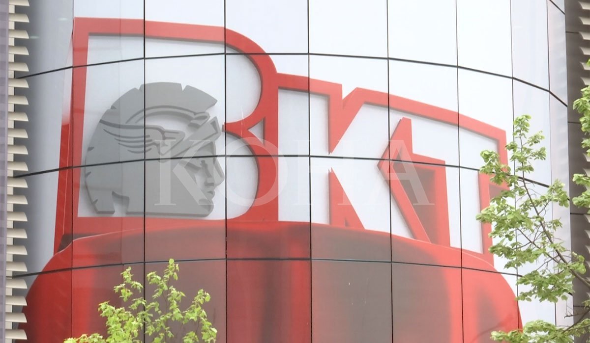 BKT-ja ua mbyll llogaritë “gylenistëve”, punonjës të “Mehmet Akifit”