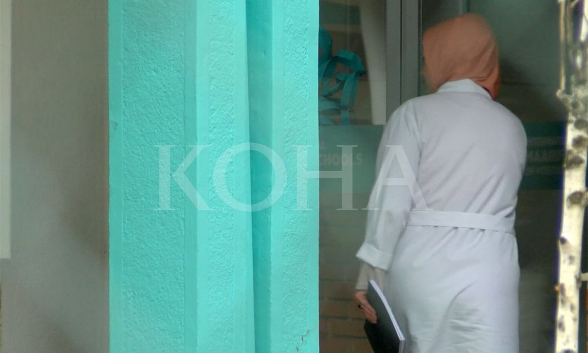 Shkolla “Maarif” s’kontrollohet nga MASHT-i, disa mësuese janë të mbuluara