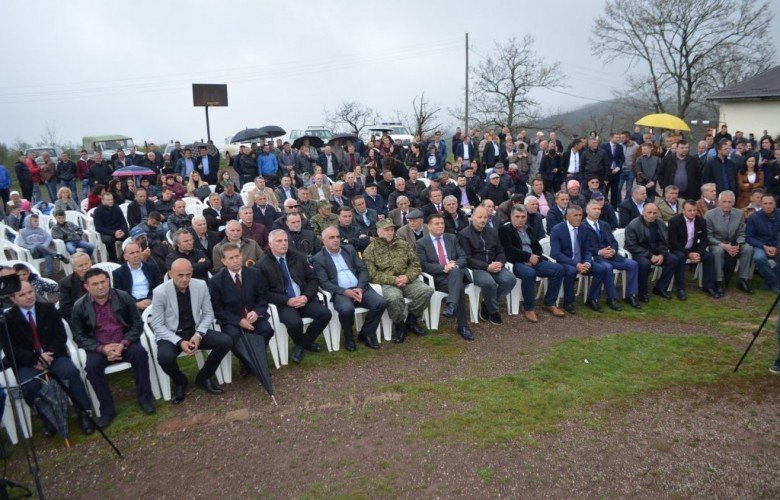 U shënua themelimi i njësitit të parë të UÇK-së në Shalë të Bajgorës