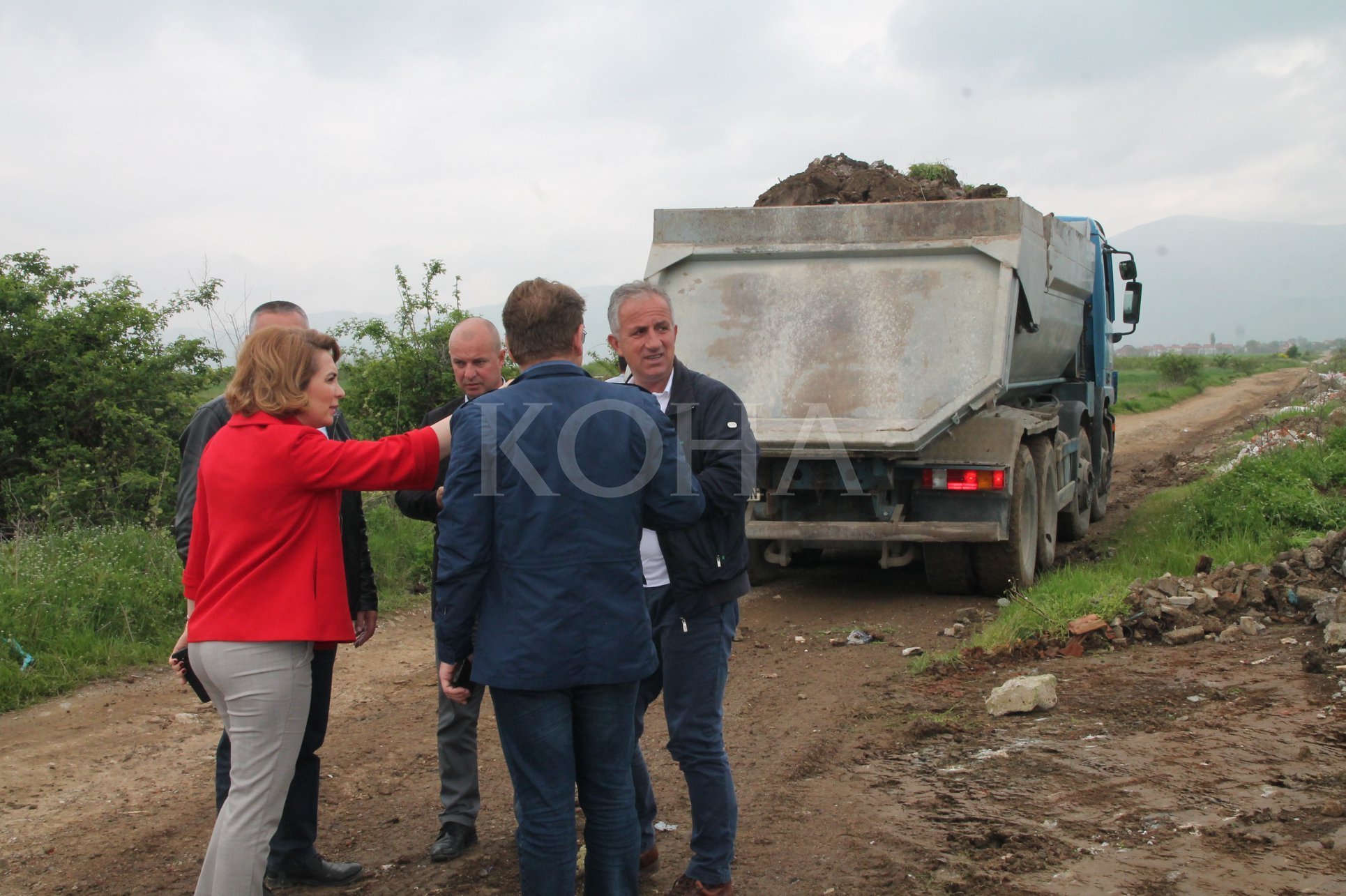 Aksion për pastrimin e mbeturinave të ngurta nga deponitë ilegale