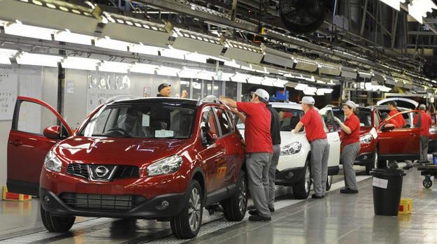 Nissan mbyll qindra vende të punës në Britani për shkak të shitjes së dobët të veturave me naftë