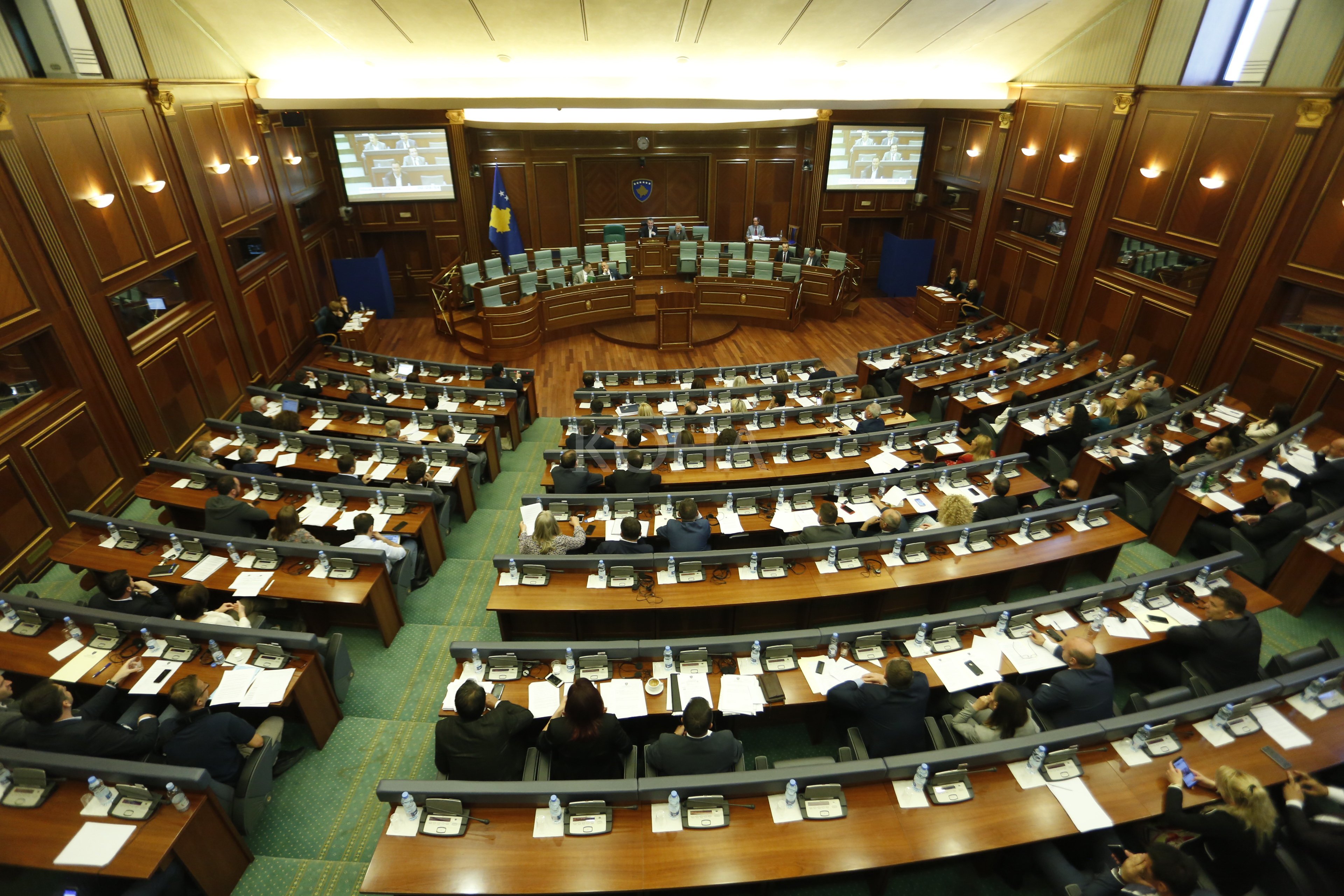 PDK-ja e LDK-ja nuk duan që të kalojë amendamenti i Kusarit për Shoqëritë Tregtare, GDP-ja po