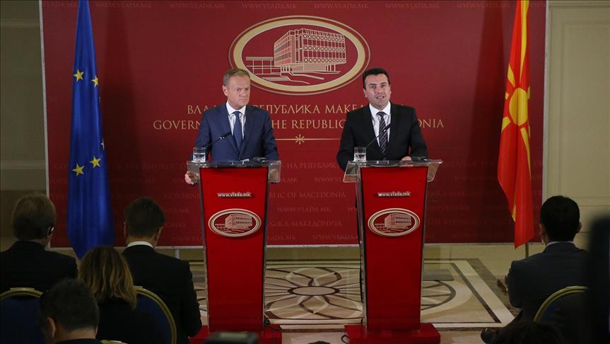 Tusk në Shkup, shpreh simpatitë për zhvillimet në Maqedoni