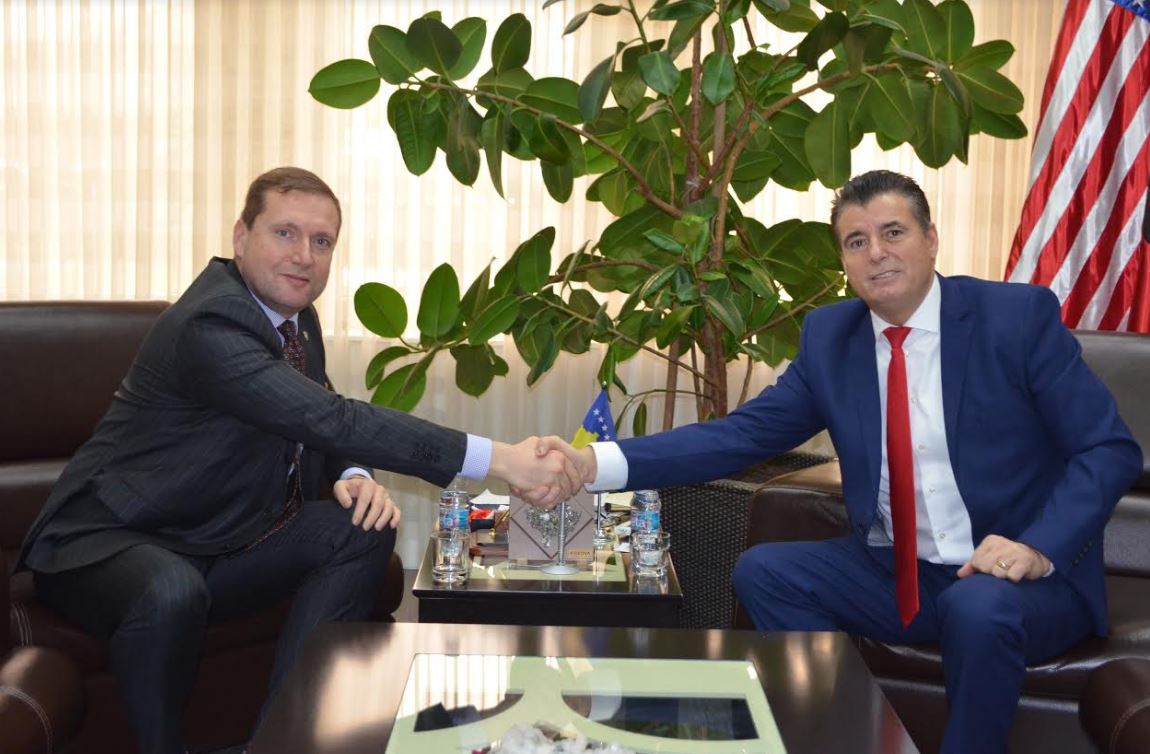 Bahtiri kërkon mbështetje nga Qeveria në sfidat që po ballafaqohet si kryetar