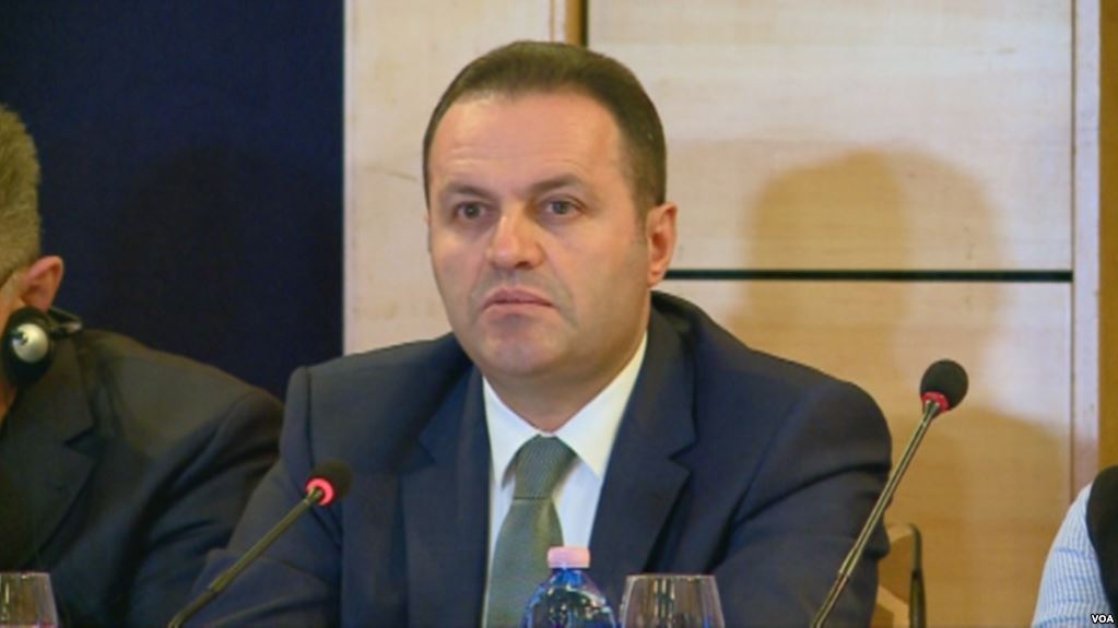 Ish-kryeprokurorit shqiptar Llala dhe familjes së tij i ndalohet hyrja në SHBA