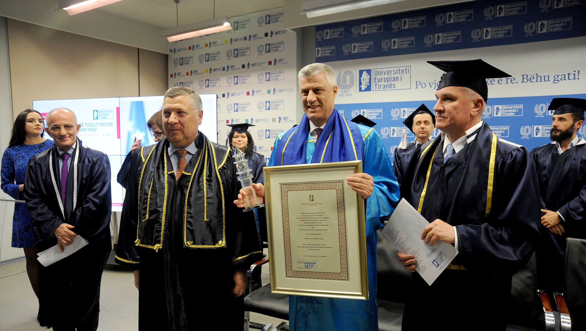 Presidenti Thaçi u nderua me titullin “Doctor Honoris Causa” nga Universiteti Europian i Tiranës