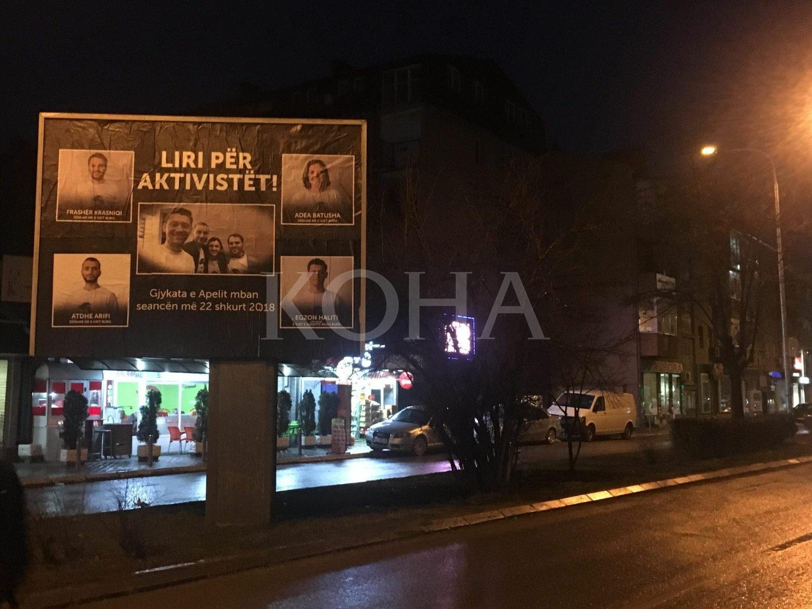 Vetëvendosje ngjet vetë posterë në billborda pa leje nga komuna e pa paguar kompaninë