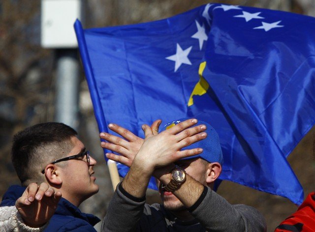 Qytetarët e shteteve që s’e njohin Kosovën, urojnë Pavarësinë e saj