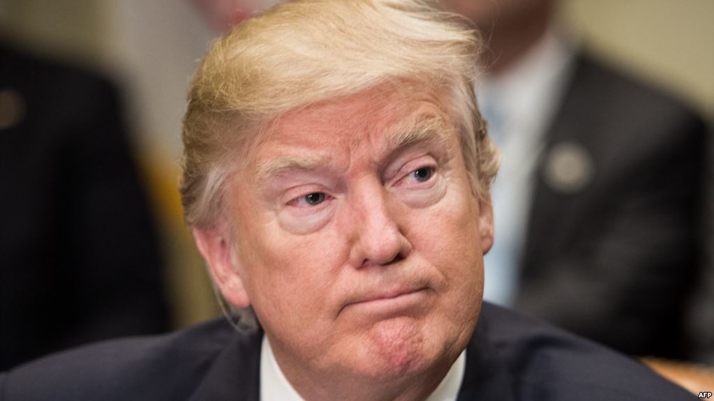 Trump: FBI u përqendrua te Rusia, neglizhoi sulmuesin e Floridas