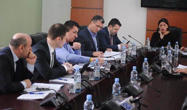 Deputetët pro Lumezit për kryetar të Komisionit të Provimit të Jurisprudencës