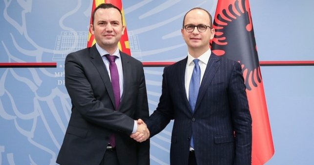 Nuk u ftua Kosova, Shqipëria e Maqedonia bojkotojnë ministralin në Banjallukë