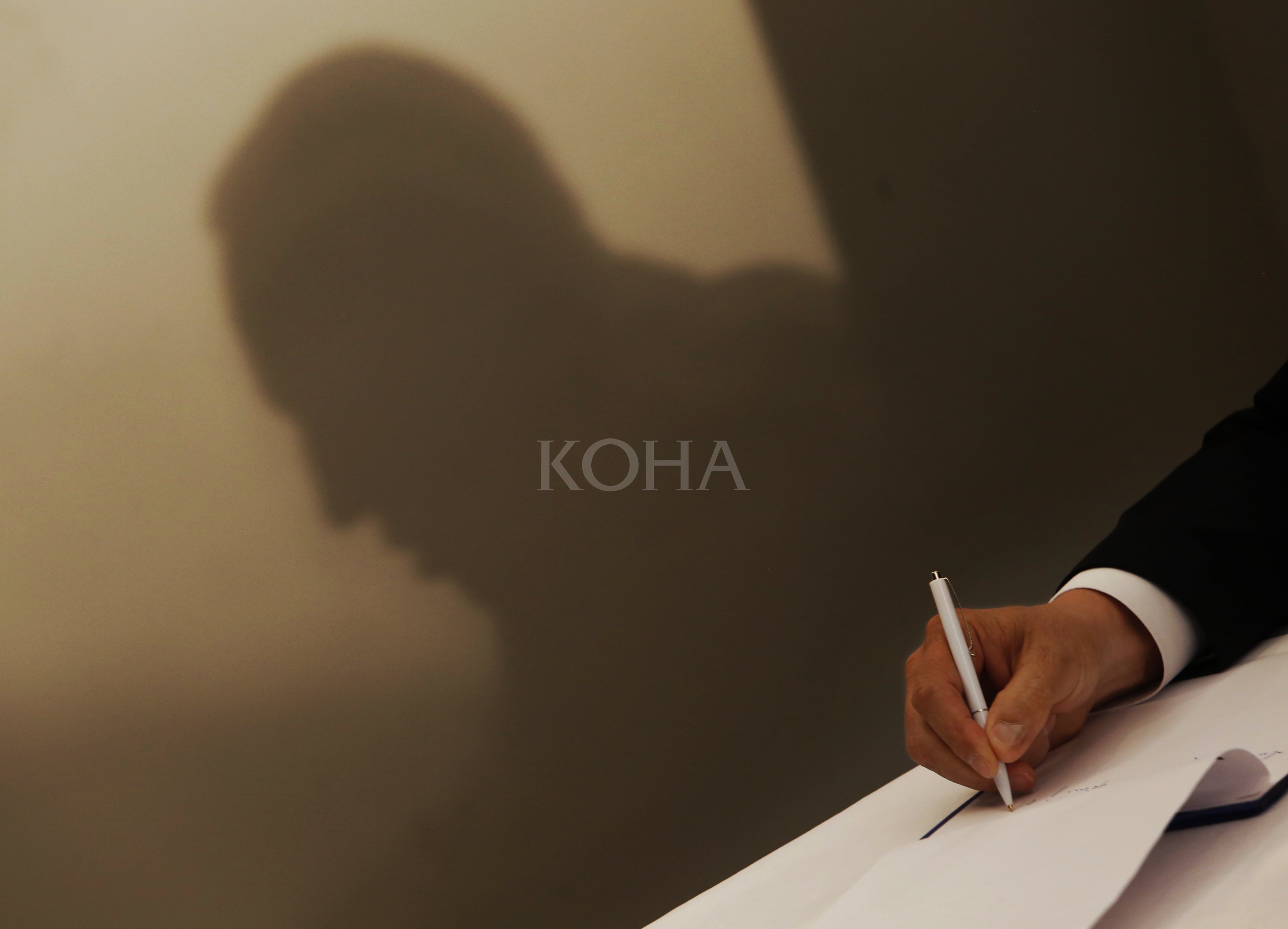 Foto: Driton Paçarada / Koha / ilustrim