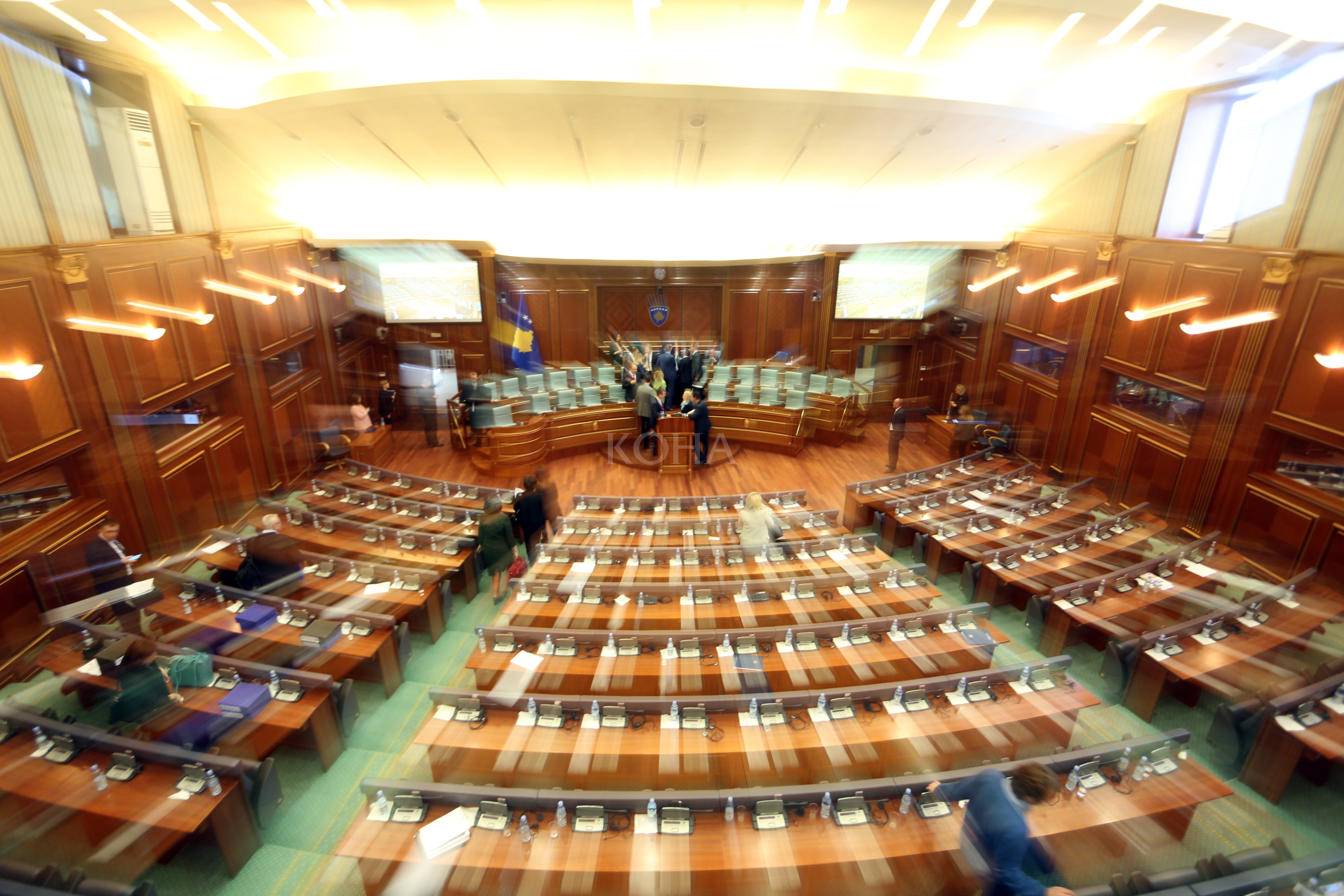 Ndërkombëtarë e vendorë kërkojnë votë për demarkacion