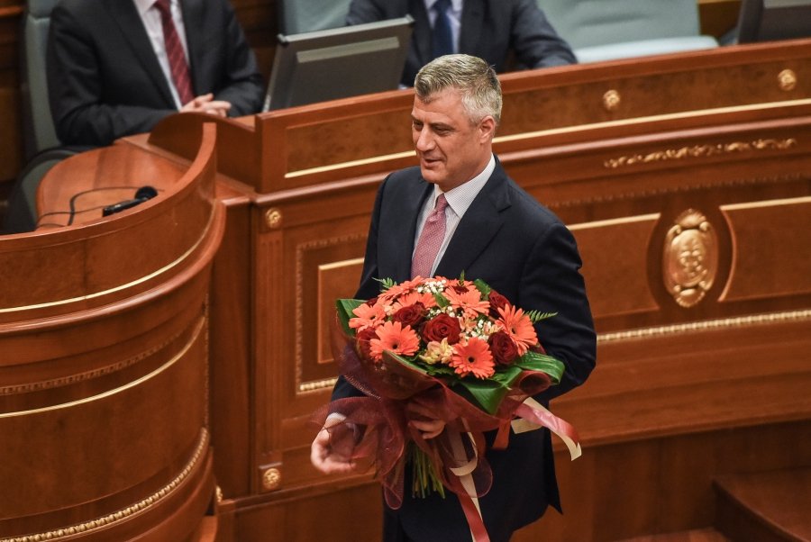 Para dy vjetësh, pas kundërshtimeve në Kuvend dhe protestave në rrugë, Thaçi u zgjodh president i Kosovës