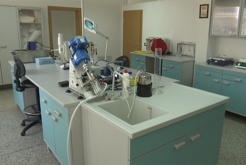 Me ndihmën italiane hapet në Pejë laboratori bujqësor me standarde të larta