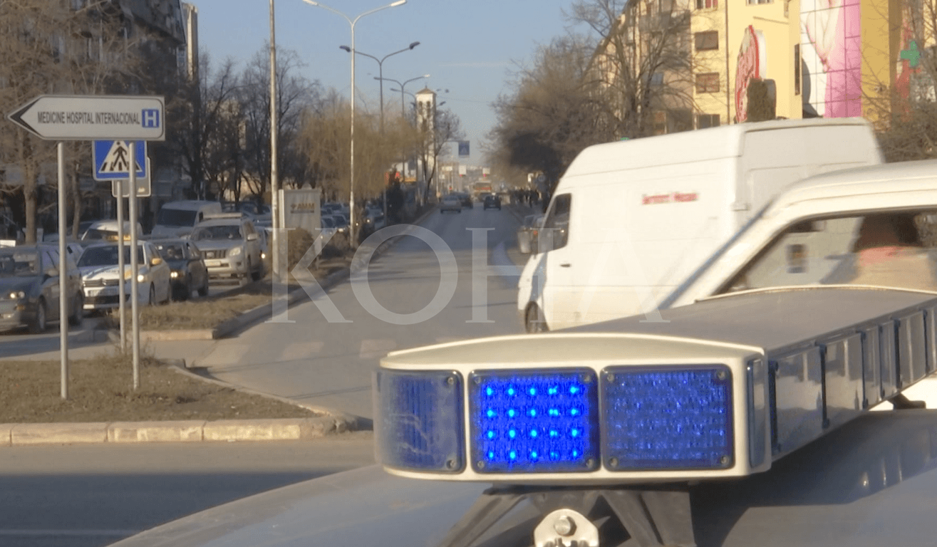 Kronikë e KTV-së për ndalimin e qarkullimit të automjeteve në Prishtinë