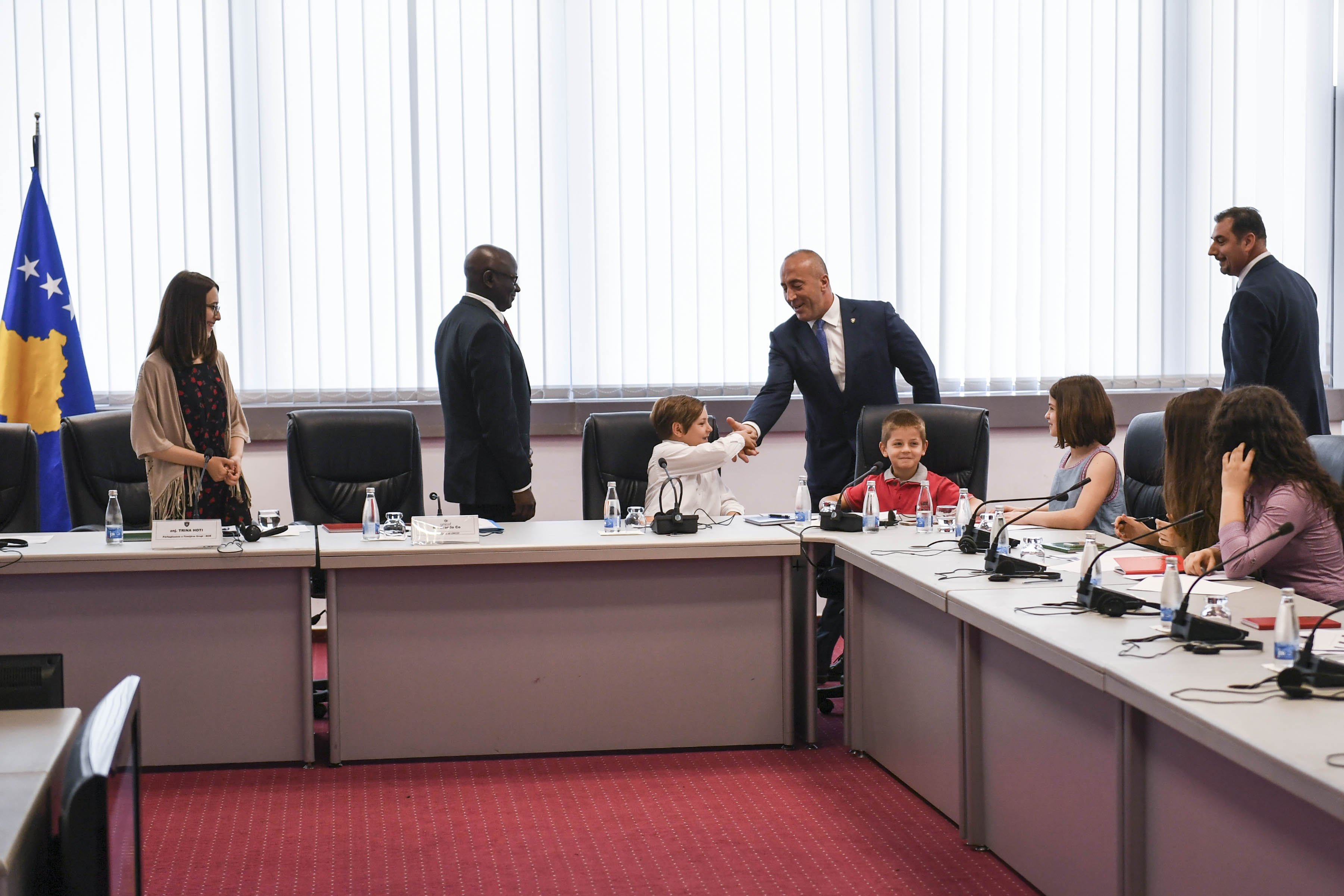 Haradinaj: Fëmijëve do t'iu garantojmë rritë të qetë dhe të lirë