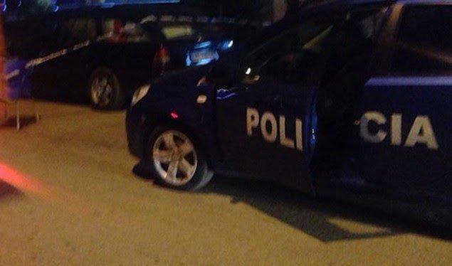 Qëllohet për vdekje vlonjati derisa po ngiste veturën